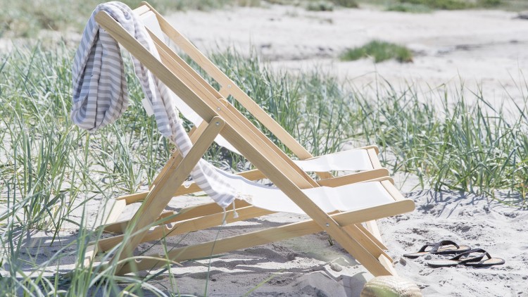 RELAX - Outdoor deckchair in Ash wood | FIAM